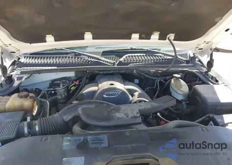 2004 GMC Yukon Xl 1500 Denali z USA, uszkodzony, nr VIN 1GKFK66U54J270329